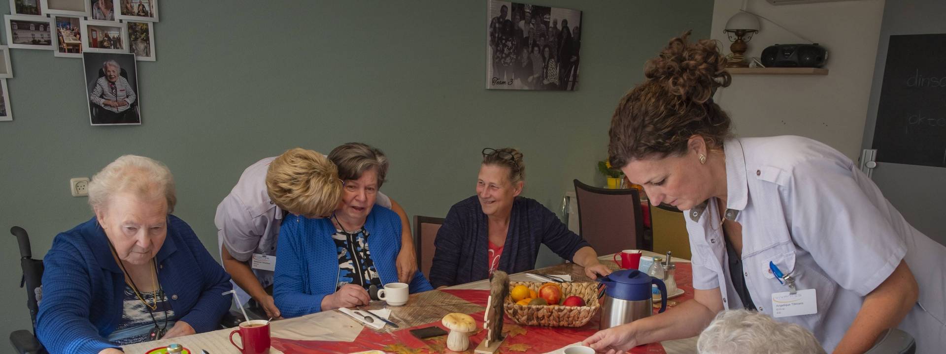 Oud Geleen - samen aan tafel - aandacht 2