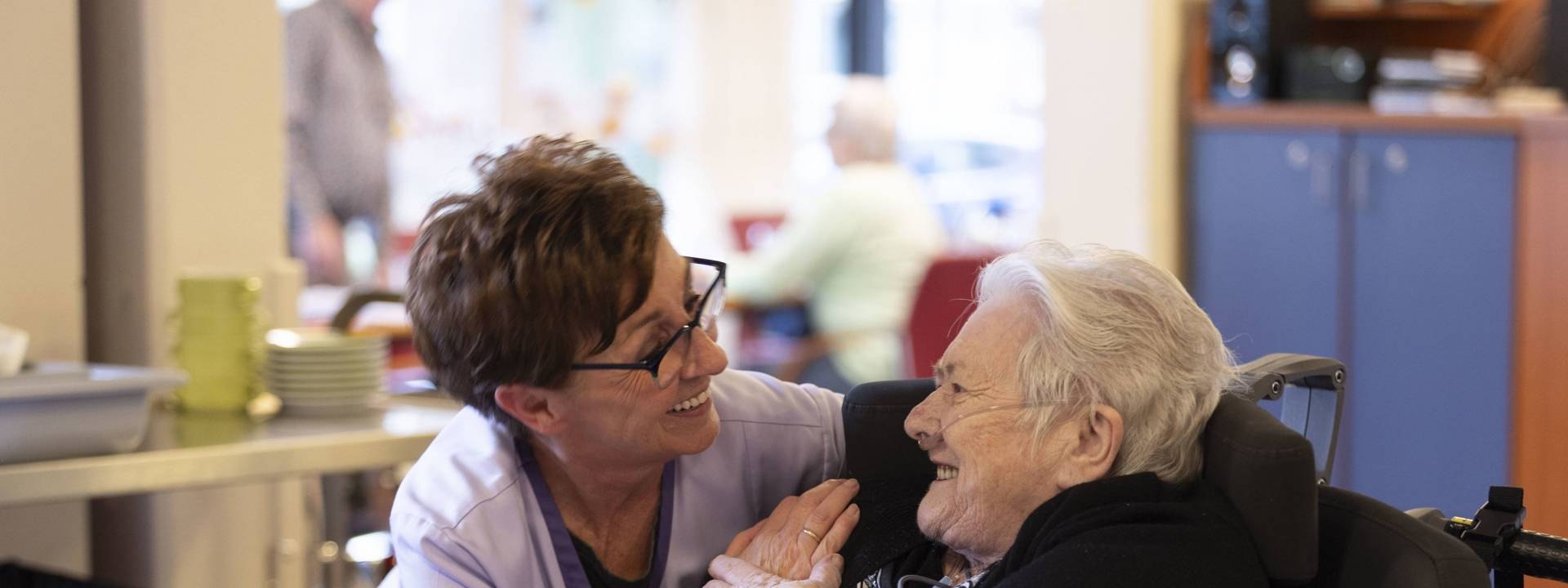 Bunderhof - met aandacht in gesprek vrolijk